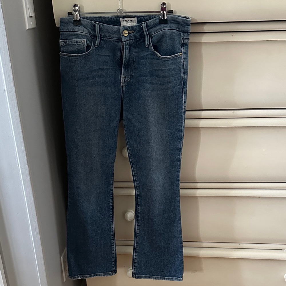 FRAME “Le Crop Mini Boot” cut cropped Jeans, size 26